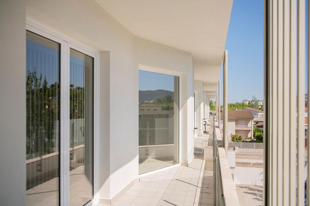 Apartaments La Carpa Banyoles Extérieur photo