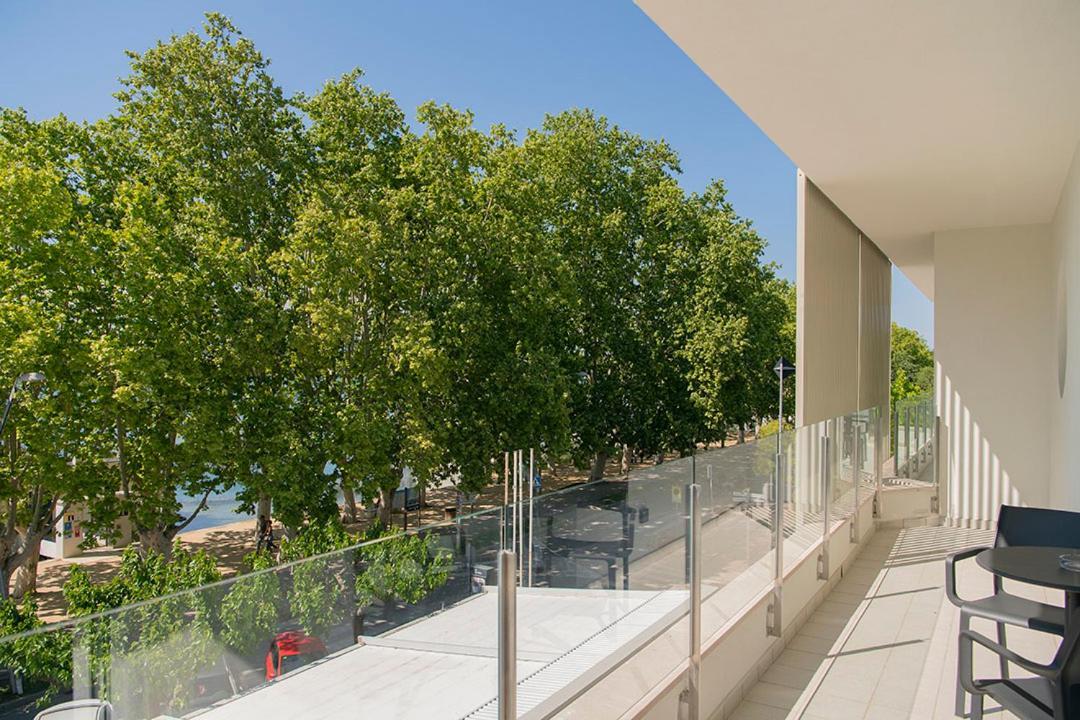 Apartaments La Carpa Banyoles Extérieur photo