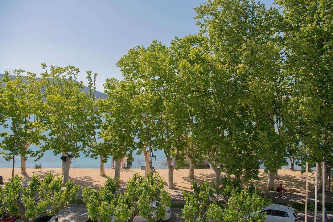 Apartaments La Carpa Banyoles Extérieur photo